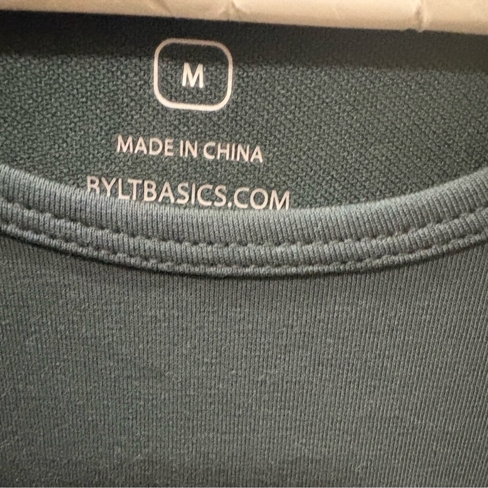 2 BYLT Basics T Shirts - Picture 2 of 6
